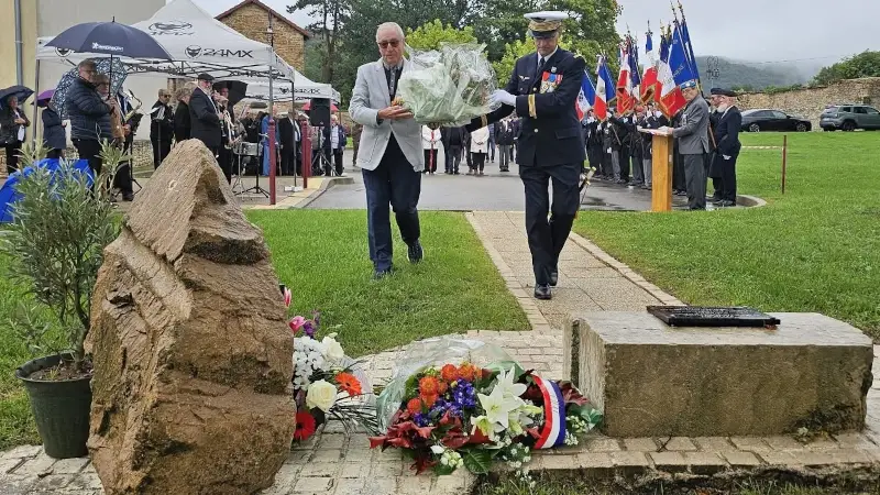 Cérémonie d’hommage au Lieutenant Jérôme Poulet